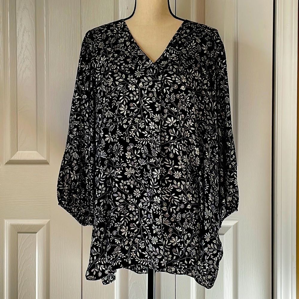 Blouse - Picture 1 of 9